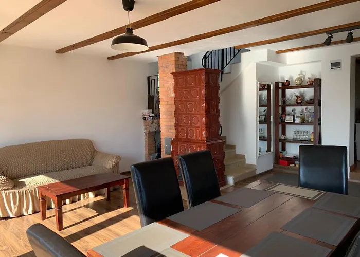 Villa Garden House Near